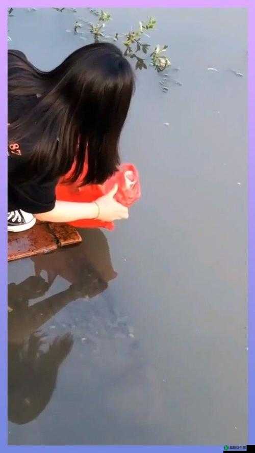 女人绝技：鲤鱼喝水的神奇体验