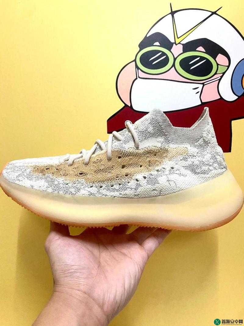 YEEZY380 蜜桃粉和白色 5：梦幻组合